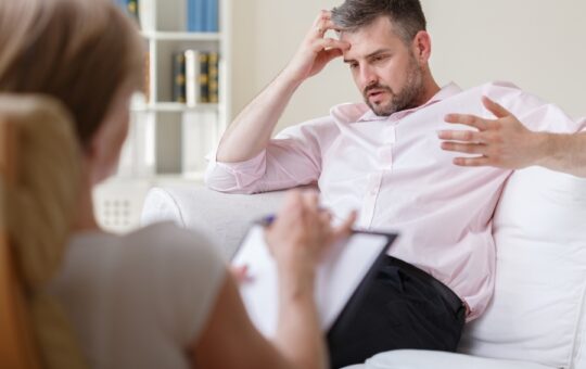 Szczegóły pracy psychoterapeuty psychodynamicznego